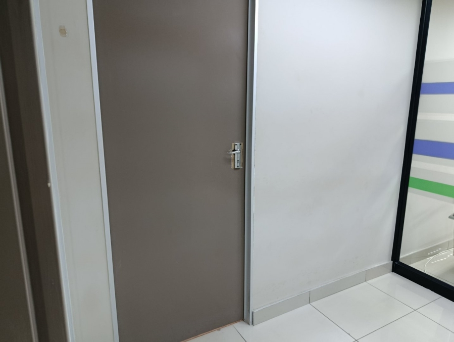 To Let commercial Property for Rent in Bloemfontein Free State